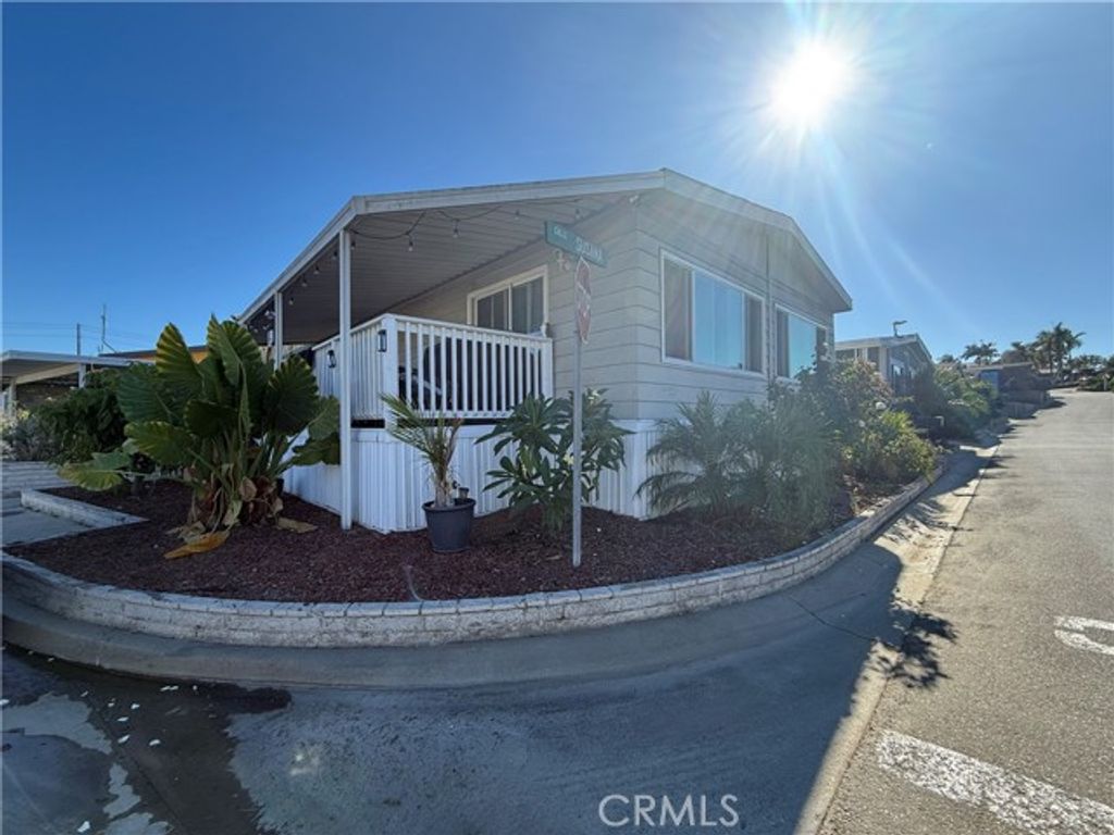 2601 E Victoria 404, Compton, CA 90220