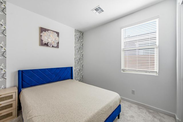 2053 W Sienna Bouquet Place, Phoenix, AZ 85085