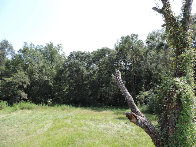 2014 Center Avenue, Cleveland, TX 77327