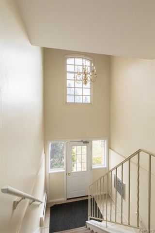 495 Miller Avenue Apt. 212, Rochester, MI 48307