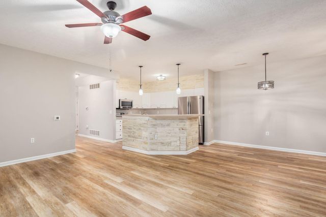 1989 Berrancher Drive, Columbus, OH 43228