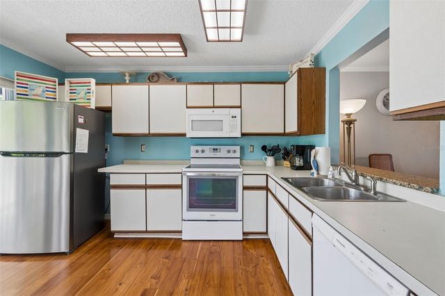 10443 WATERBIRD WAY, Bradenton, FL 34209