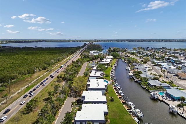 10443 WATERBIRD WAY, Bradenton, FL 34209