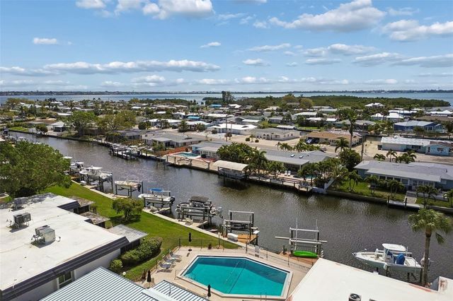 10443 WATERBIRD WAY, Bradenton, FL 34209