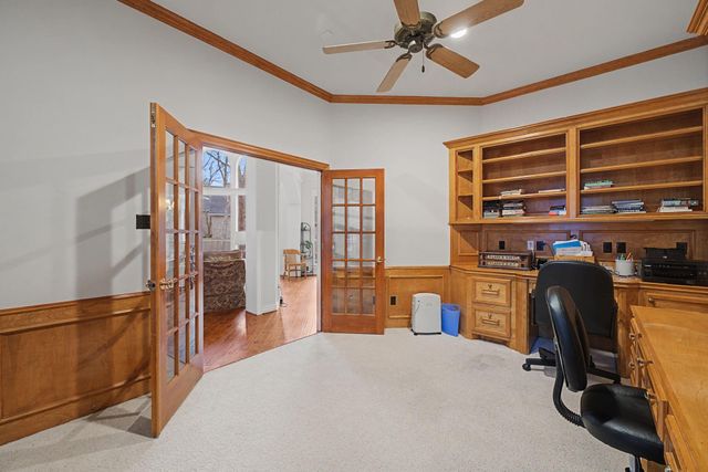 18 Floret Court, The Woodlands, TX 77382