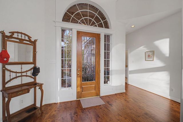 18 Floret Court, The Woodlands, TX 77382