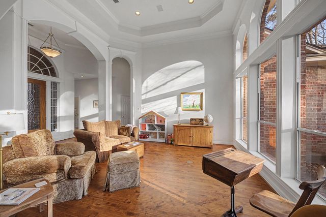 18 Floret Court, The Woodlands, TX 77382