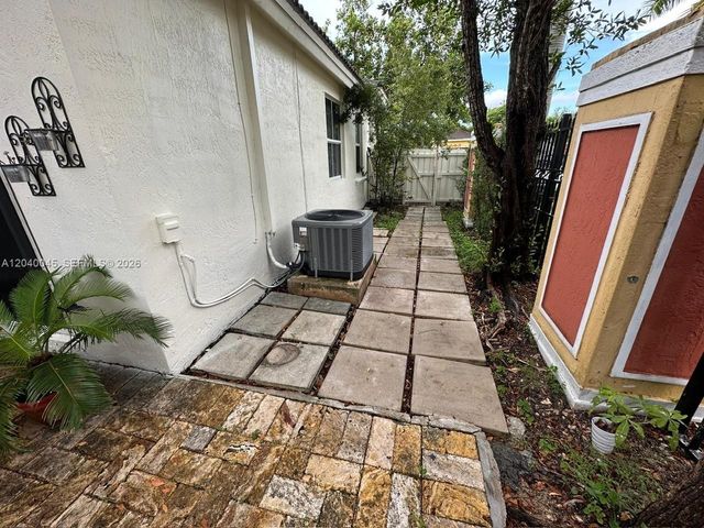 4273 NE 10th Court 4273, Homestead, FL 33033