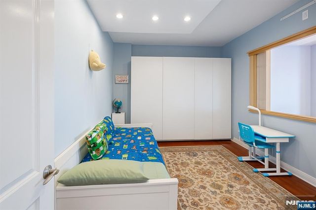 6600 JFK Blvd E 23J, West New York, NJ 07093