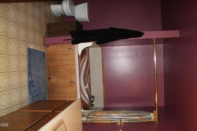 333 Greens Creek Road, Grants Pass, OR 97527
