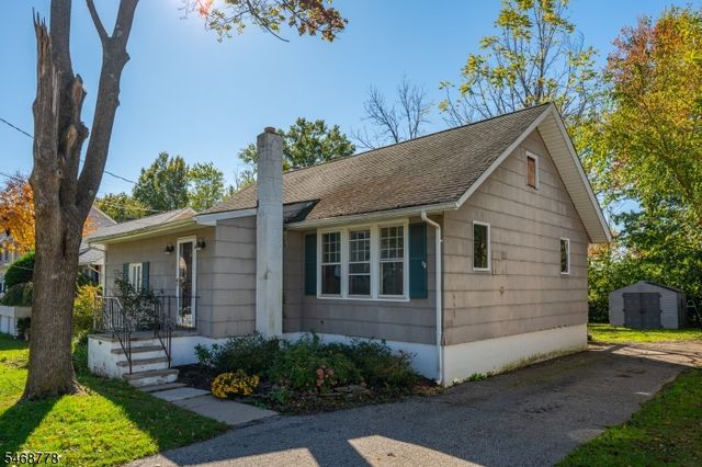 8 Townsend Ave, Hanover Twp., NJ 07927