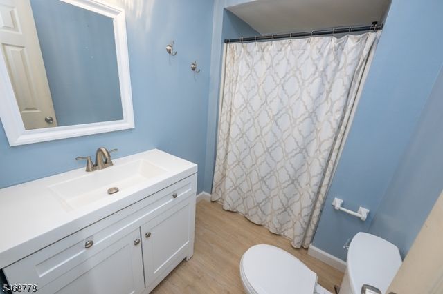 8 Townsend Ave, Hanover Twp., NJ 07927
