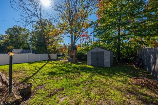 8 Townsend Ave, Hanover Twp., NJ 07927