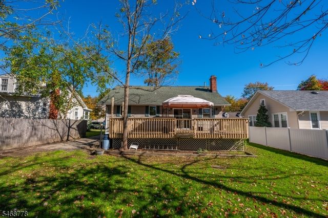 8 Townsend Ave, Hanover Twp., NJ 07927