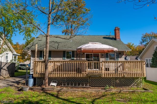 8 Townsend Ave, Hanover Twp., NJ 07927
