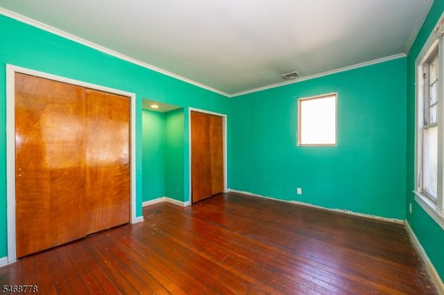 8 Townsend Ave, Hanover Twp., NJ 07927