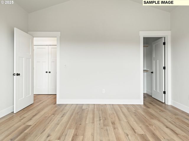 750 Ne SALING Dr E 90, Estacada, OR 97023