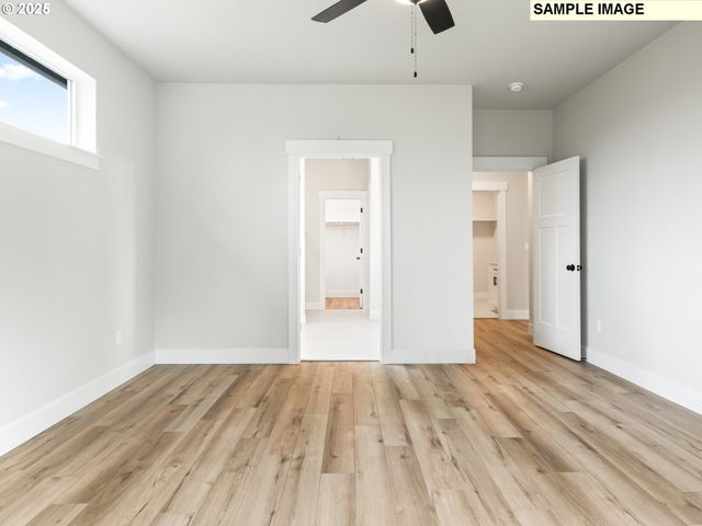 750 Ne SALING Dr E 90, Estacada, OR 97023