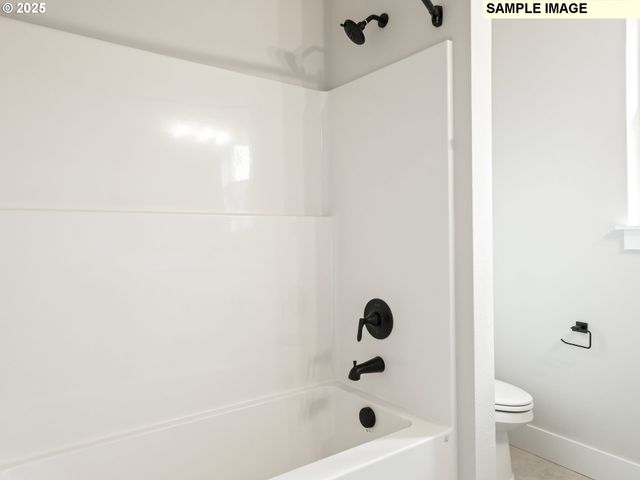 750 Ne SALING Dr E 90, Estacada, OR 97023