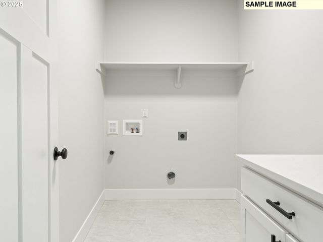 750 Ne SALING Dr E 90, Estacada, OR 97023