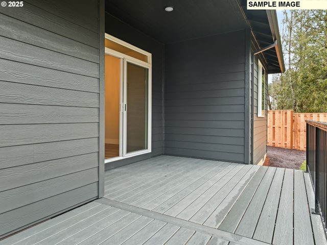 750 Ne SALING Dr E 90, Estacada, OR 97023