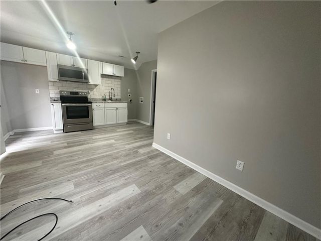1133 S Haden Street, Independence, MO 64050
