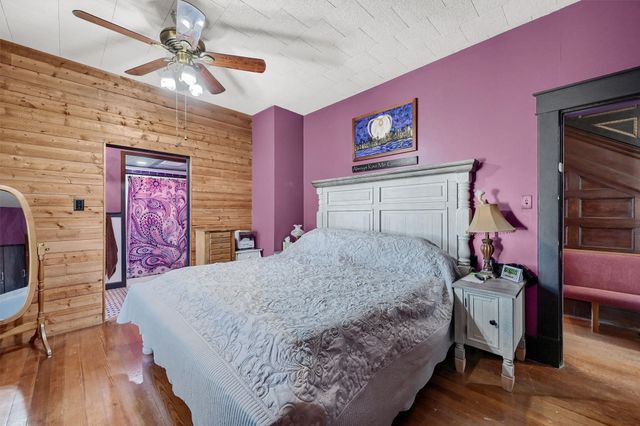 901 N 8th Street, Honey Grove, TX 75446