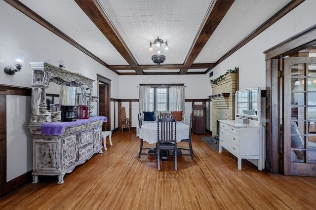 901 N 8th Street, Honey Grove, TX 75446