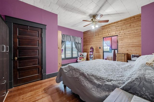 901 N 8th Street, Honey Grove, TX 75446