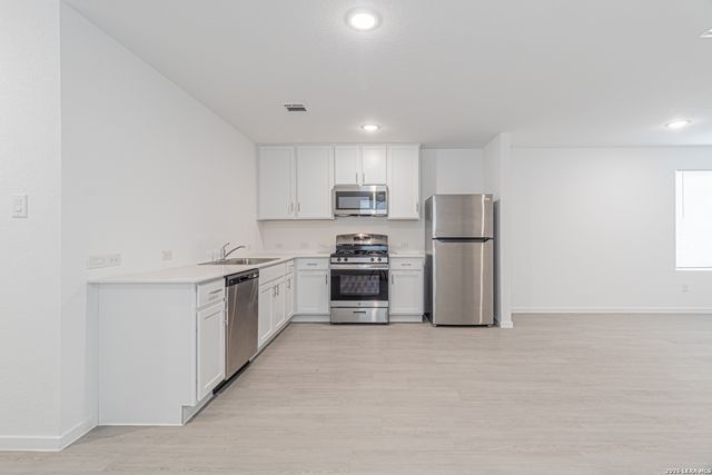 3726 Glade Creek, San Antonio, TX 78245