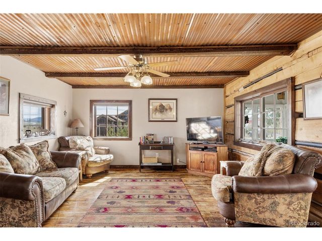 154 Mariposa St, Hartsel, CO 80449