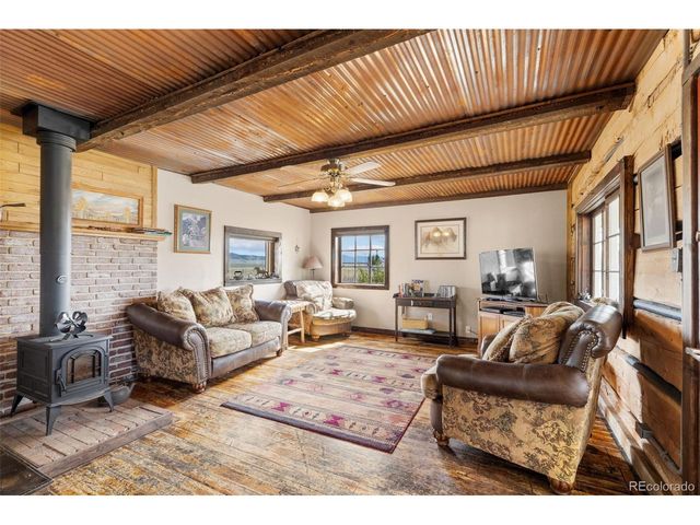 154 Mariposa St, Hartsel, CO 80449