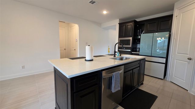 1513 Larson Lane, Denton, TX 76210