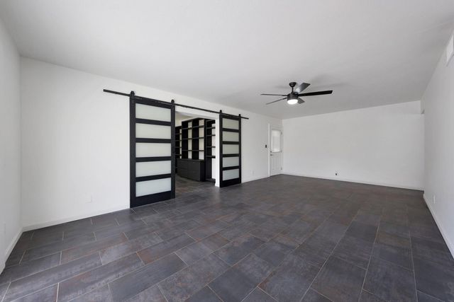 7031 E Loma Land Drive, Scottsdale, AZ 85257