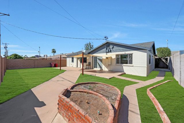 7031 E Loma Land Drive, Scottsdale, AZ 85257