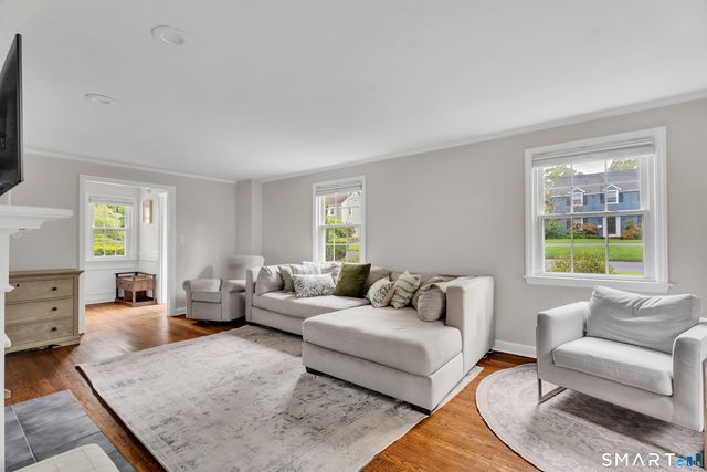 80 Knollwood Road, North Haven, CT 06473