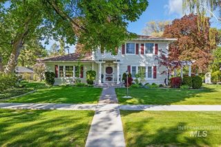 206 8th Ave. N, Twin Falls, ID 83301