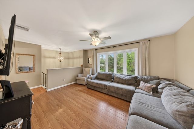13 Valley Drive N, Vernon Twp., NJ 07418