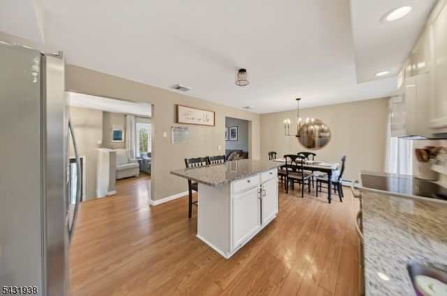 13 Valley Drive N, Vernon Twp., NJ 07418