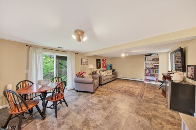 13 Valley Drive N, Vernon Twp., NJ 07418