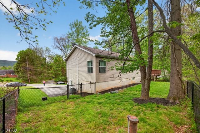 13 Valley Drive N, Vernon Twp., NJ 07418