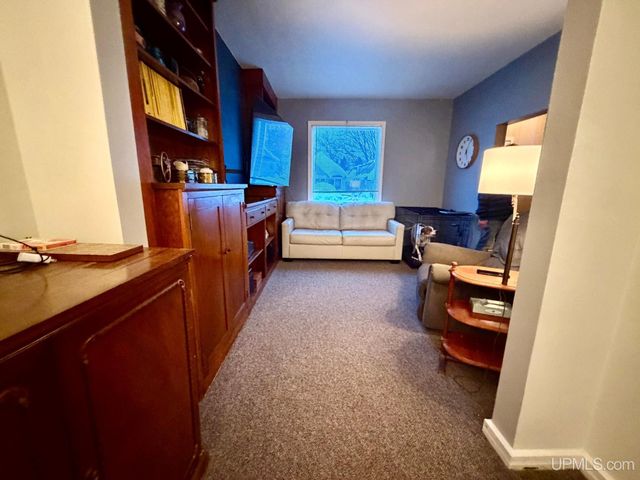 611 Sutherland Street, Ironwood, MI 49938