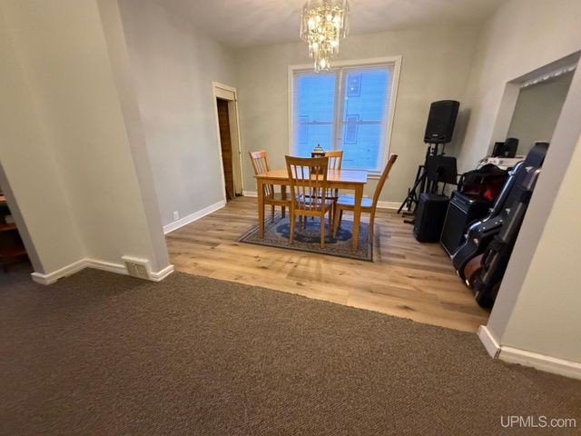 611 Sutherland Street, Ironwood, MI 49938