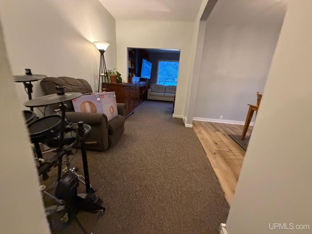 611 Sutherland Street, Ironwood, MI 49938