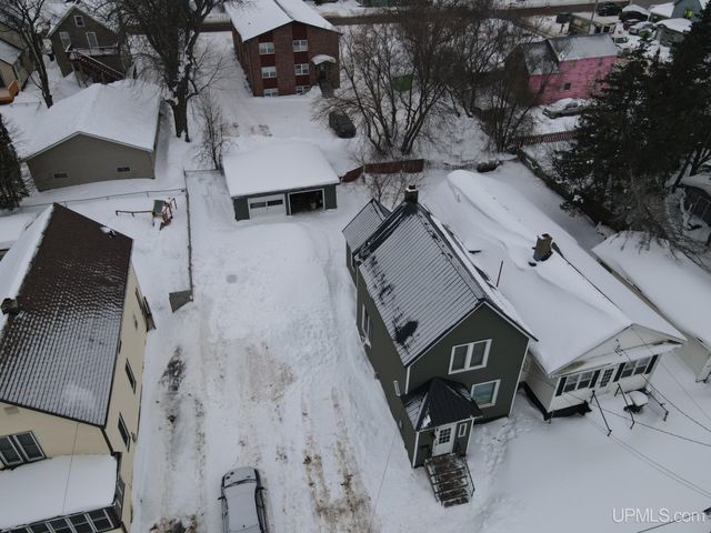 611 Sutherland Street, Ironwood, MI 49938