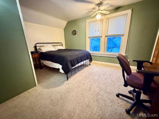 611 Sutherland Street, Ironwood, MI 49938