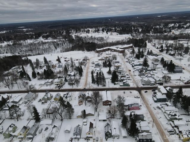 611 Sutherland Street, Ironwood, MI 49938