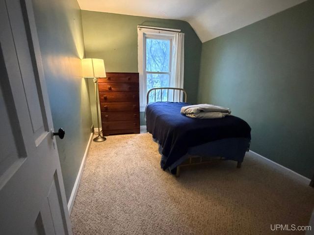 611 Sutherland Street, Ironwood, MI 49938