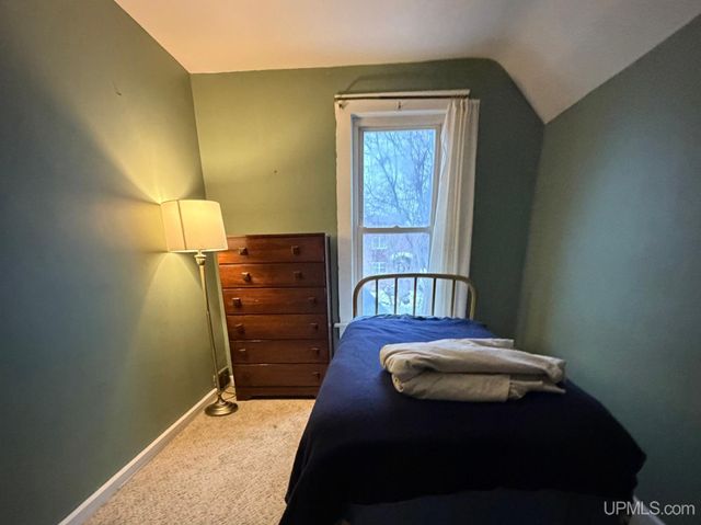 611 Sutherland Street, Ironwood, MI 49938