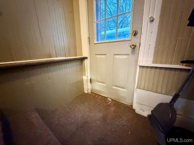 611 Sutherland Street, Ironwood, MI 49938